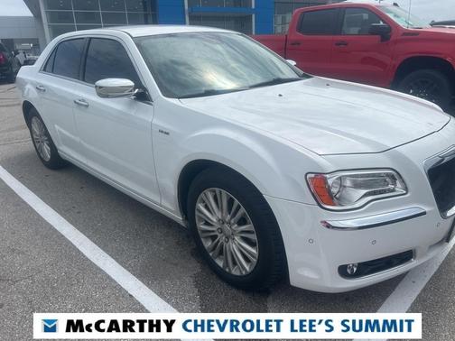 2014 Chrysler 300C Base