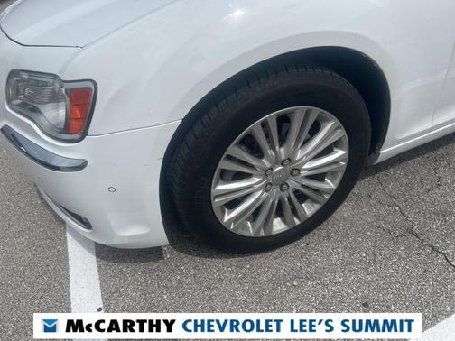 2014 Chrysler 300C Base