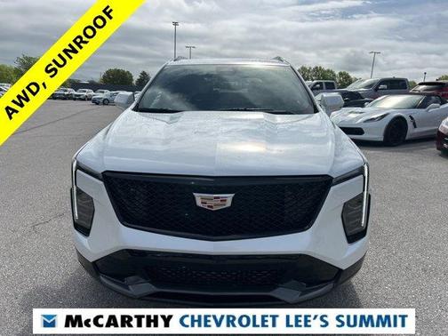 2024 Cadillac XT4 Sport