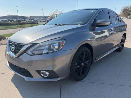 Gun Metallic 2017 Nissan Sentra SR