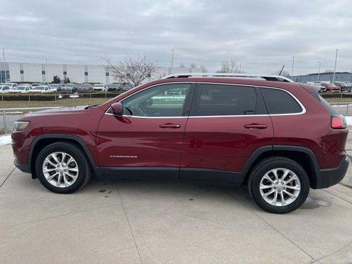 2019 Jeep Cherokee Latitude