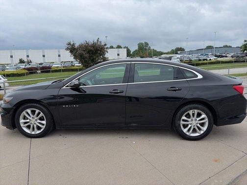 Black Metallic 2018 Chevrolet Malibu Hybrid