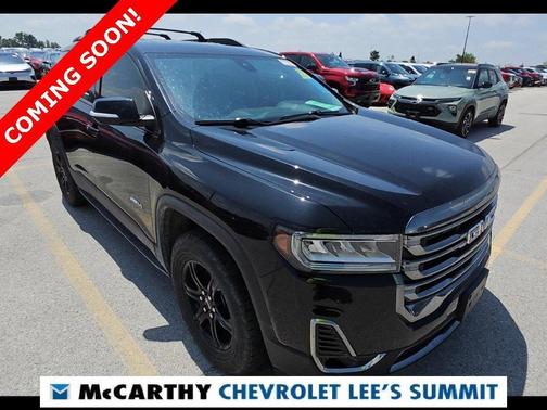 2022 GMC Acadia AT4