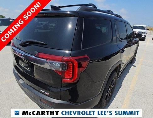2022 GMC Acadia AT4