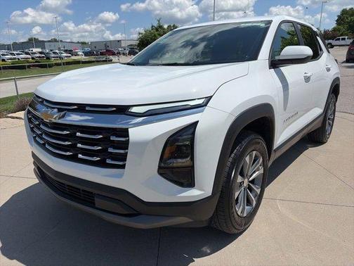 Summit White 2026 Chevrolet Equinox LT