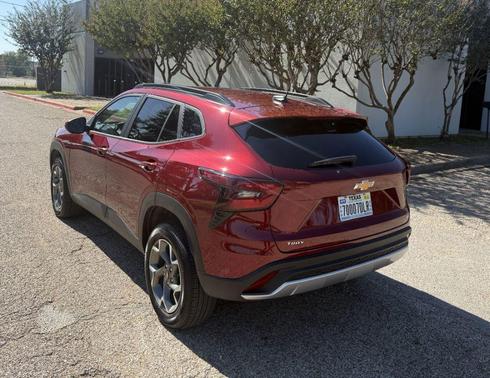 2025 Chevrolet Trax LT