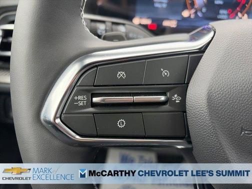 Mosaic Black Metallic 2026 Chevrolet Traverse LT