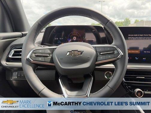 Sterling Gray Metallic 2026 Chevrolet Traverse LT