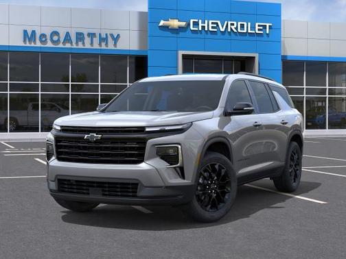 Sterling Gray Metallic 2026 Chevrolet Traverse LT