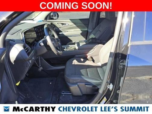 Mosaic Black Metallic 2024 Chevrolet Traverse LS