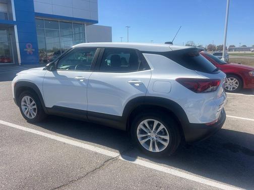 2023 Chevrolet Trailblazer LS