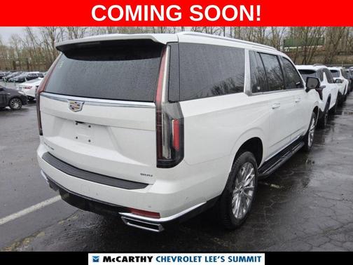2022 Cadillac Escalade ESV Premium Luxury