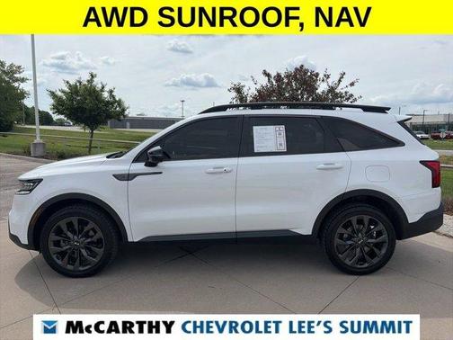 White Pearl 2021 Kia Sorento SX Prestige X-Line