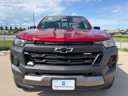 Radiant Red 2026 Chevrolet Colorado Trail Boss