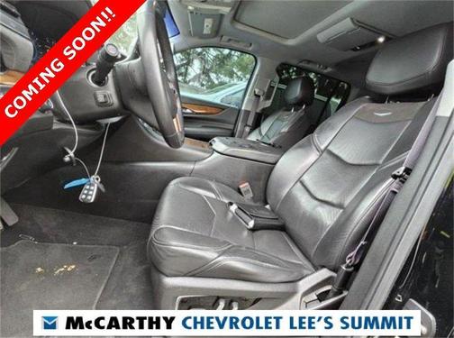 2017 Cadillac Escalade ESV Premium Luxury