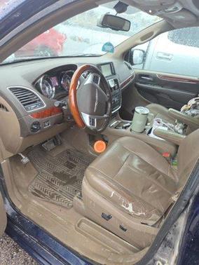 2012 Chrysler Town & Country Limited