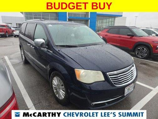 2012 Chrysler Town & Country Limited