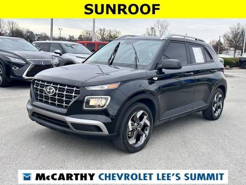 2024 Hyundai VENUE SEL