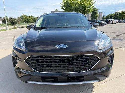 Black Metallic 2020 Ford Escape SE