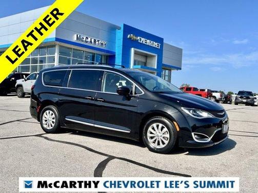 2019 Chrysler Pacifica Touring-L