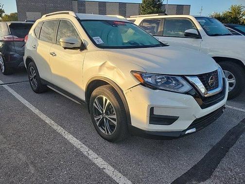 2020 Nissan Rogue SV