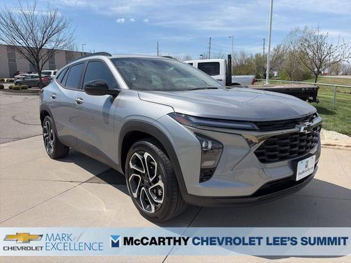 Sterling Gray Metallic 2026 Chevrolet Trax 2RS