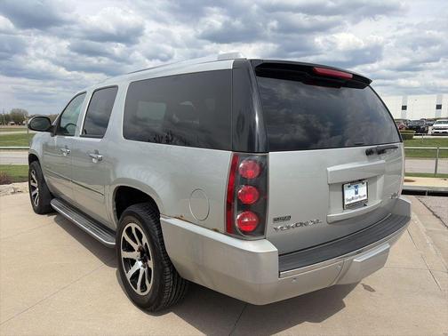 2011 GMC Yukon XL 1500 Denali