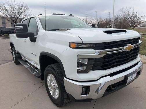 2026 Chevrolet Silverado 3500 LT