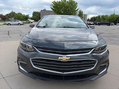 Gray Metallic 2016 Chevrolet Malibu 1LT
