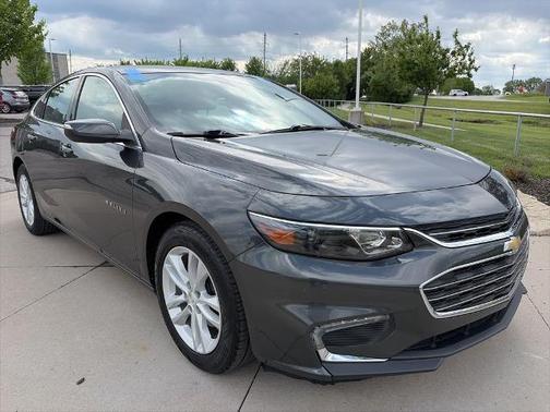 Gray Metallic 2016 Chevrolet Malibu 1LT
