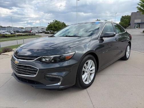 Gray Metallic 2016 Chevrolet Malibu 1LT