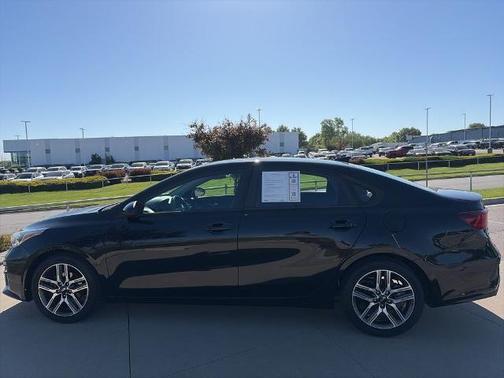 Aurora Black 2019 Kia Forte S