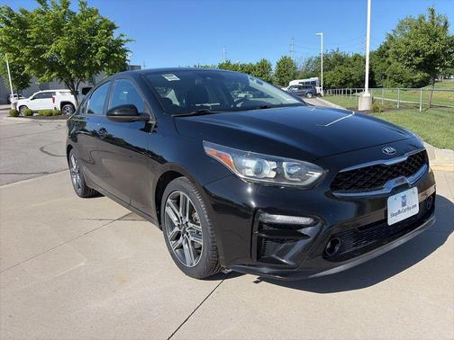 Aurora Black 2019 Kia Forte S