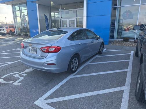 2017 Chevrolet Cruze LS