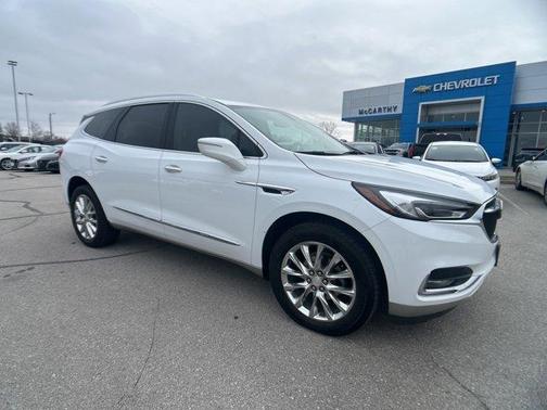 2020 Buick Enclave Essence