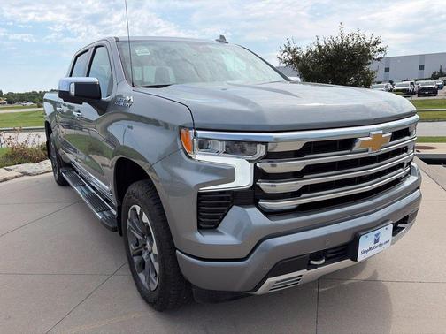 Sterling Gray Metallic 2026 Chevrolet Silverado 1500 High Country