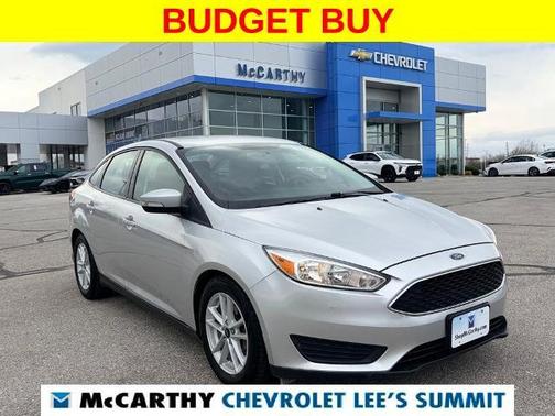 Ingot Silver 2017 Ford Focus SE