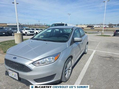 Ingot Silver 2017 Ford Focus SE