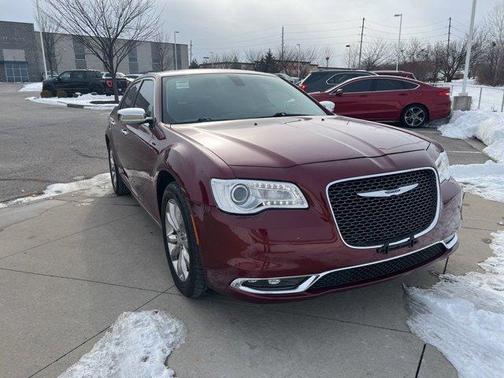 2019 Chrysler 300 Limited