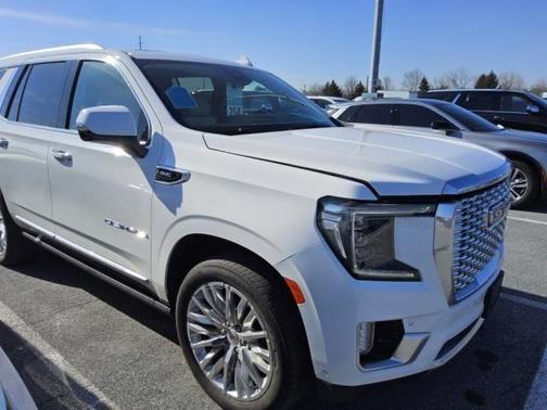 Summit White 2024 GMC Yukon Denali