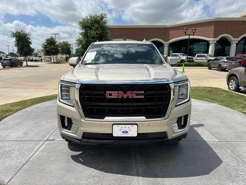 2022 GMC Yukon XL SLE