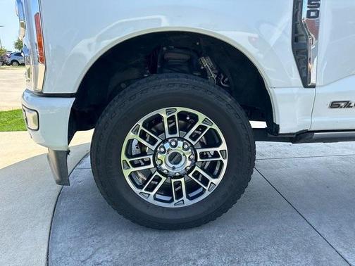 2023 Ford F-250 Platinum