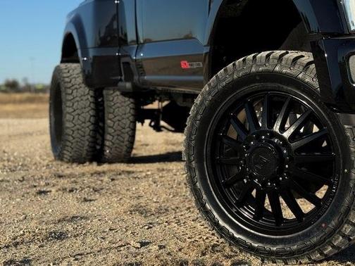 2026 Ford F-450 PERFORMANCE R/C DUALLY