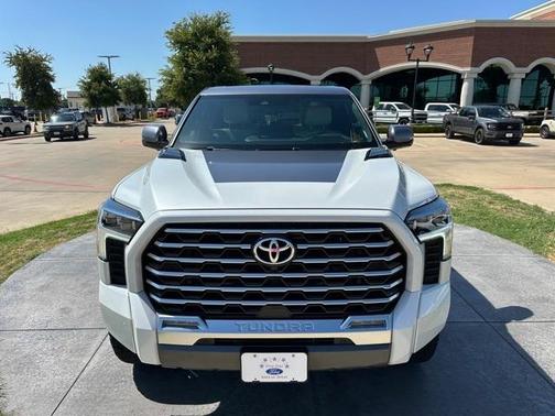 2024 Toyota Tundra Hybrid Capstone