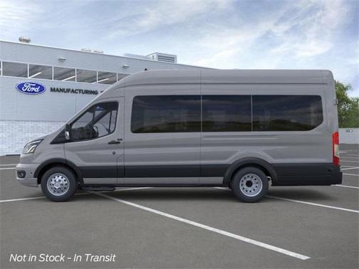 2025 Ford Transit-350 XLT