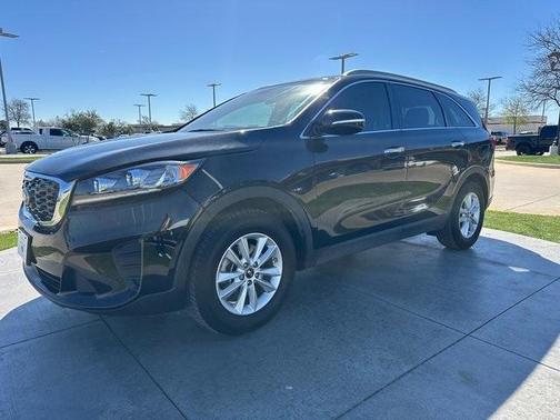 2020 Kia Sorento LX