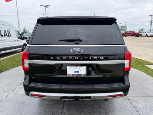 Agate Black Metallic 2024 Ford Expedition XLT