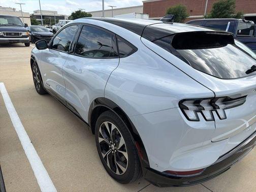 White Metallic 2023 Ford Mustang Mach-E Premium