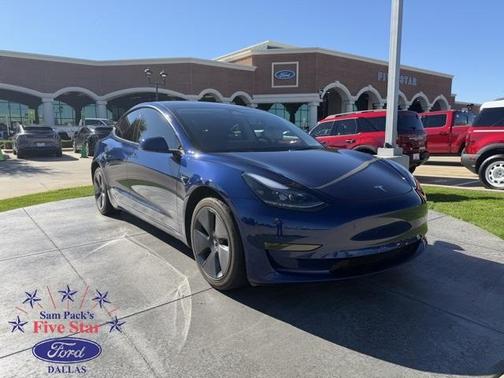 2023 Tesla Model 3 Base