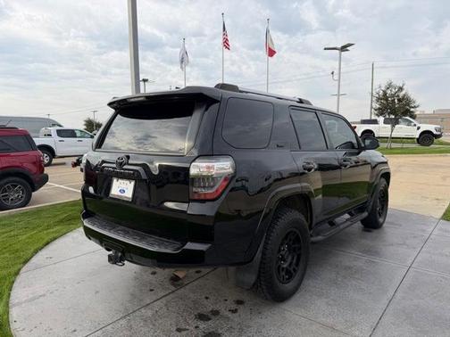 2021 Toyota 4Runner SR5